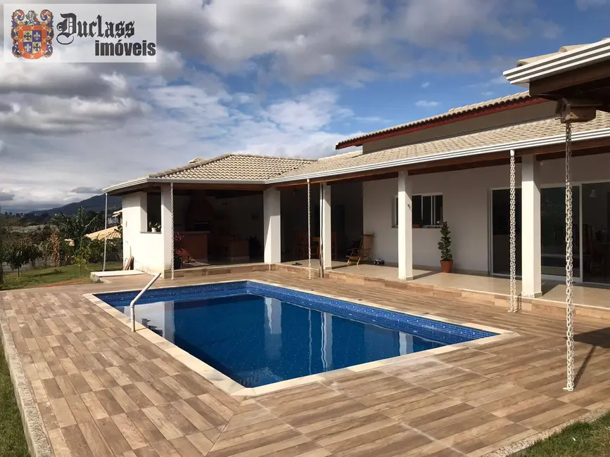 Chácara com 3 quartos à venda, 350m2 em Vargem - SP - imagem 1 Foto 1 de Chácara com 3 quartos à venda, 350m2 em Vargem - SP