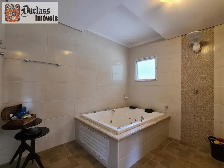 Sobrado com 3 quartos à venda, 350m2 em Mairipora - SP - imagem 6 Foto 6 de Sobrado com 3 quartos à venda, 350m2 em Mairipora - SP