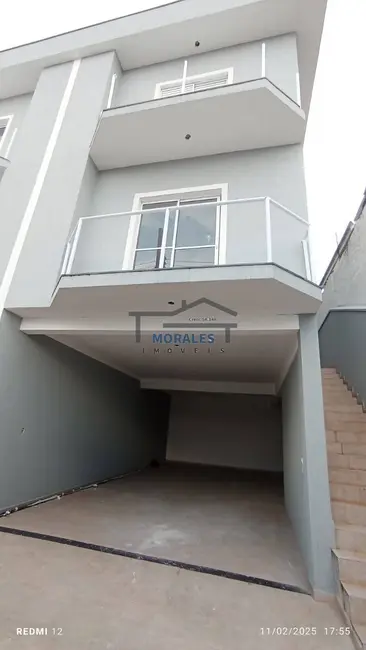 Foto 2 de Casa com 3 quartos à venda, 180m2 em Osasco - SP