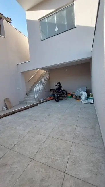 Foto 5 de Sobrado com 3 quartos à venda, 145m2 em Umuarama, Osasco - SP