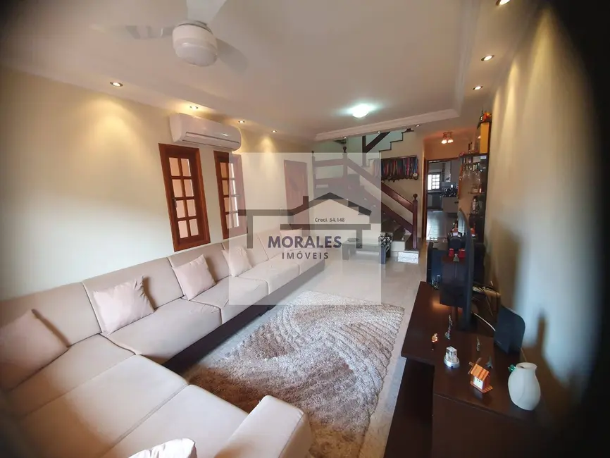 Foto 6 de Casa com 3 quartos à venda, 243m2 em Umuarama, Osasco - SP