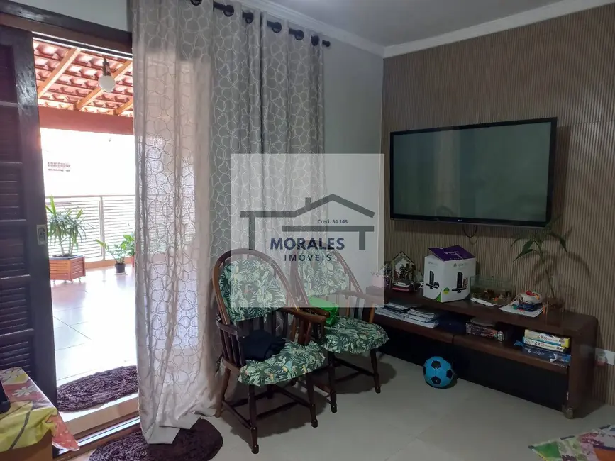 Foto 2 de Casa com 2 quartos à venda, 132m2 em Jaguaribe, Osasco - SP