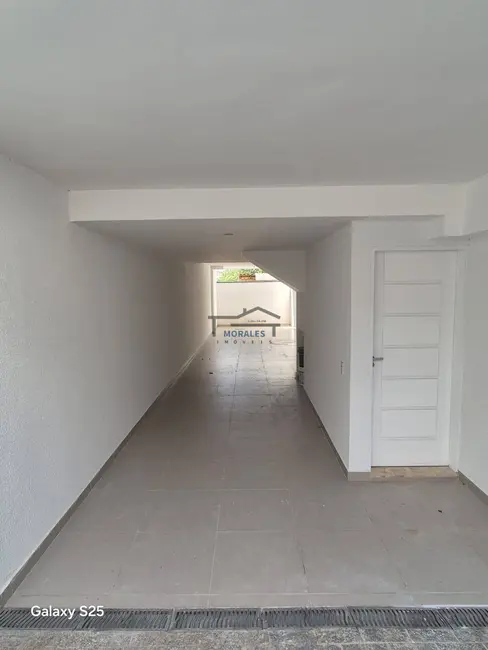 Foto 2 de Casa com 3 quartos à venda, 110m2 em Bela Vista, Osasco - SP