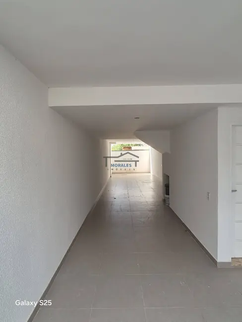 Foto 3 de Sobrado com 3 quartos à venda, 160m2 em Bela Vista, Osasco - SP