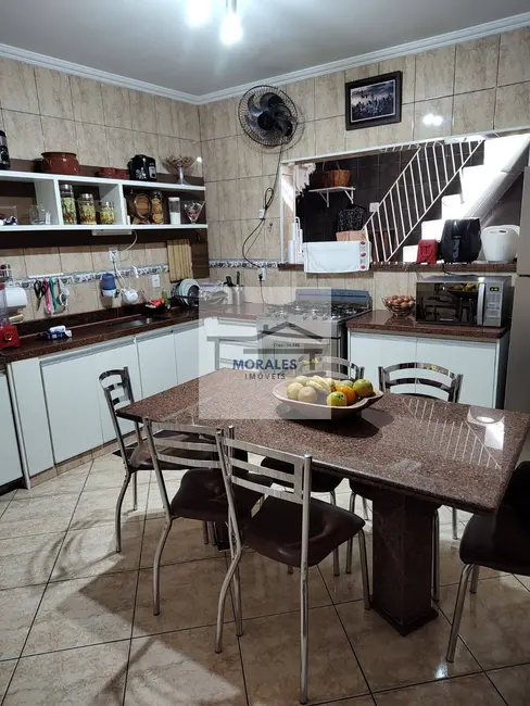 Foto 3 de Casa com 3 quartos à venda, 135m2 em Jaguaribe, Osasco - SP