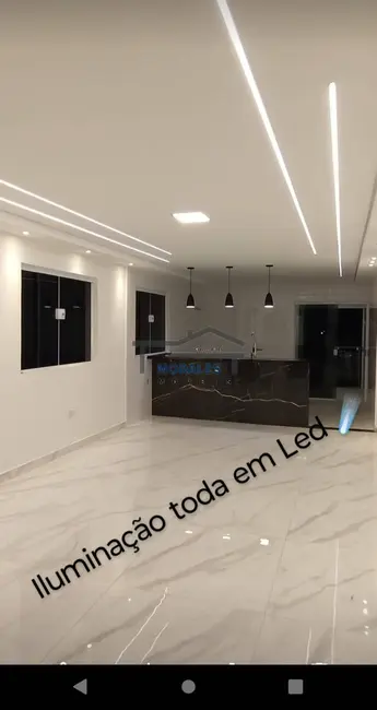 Foto 1 de Casa com 3 quartos à venda, 240m2 em Vila Osasco, Osasco - SP