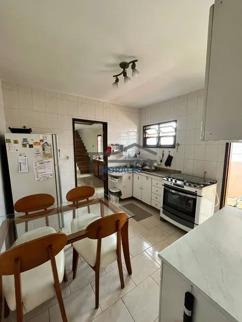 Foto 1 de Sobrado com 4 quartos à venda, 177m2 em Vila Yolanda, Osasco - SP