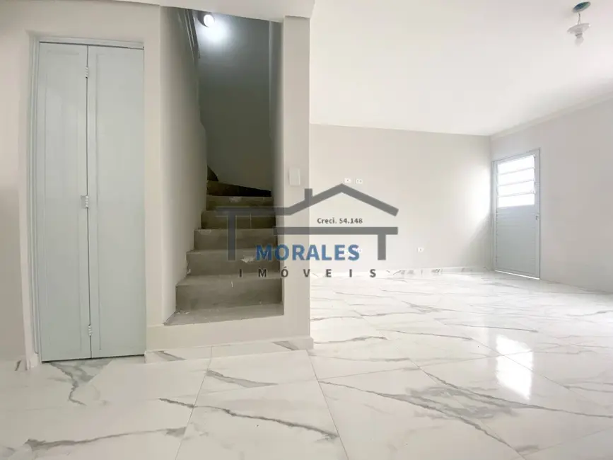 Sobrado com 3 quartos à venda, 90m2 em Bela Vista, Osasco - SP - imagem 4 Foto 4 de Sobrado com 3 quartos à venda, 90m2 em Bela Vista, Osasco - SP