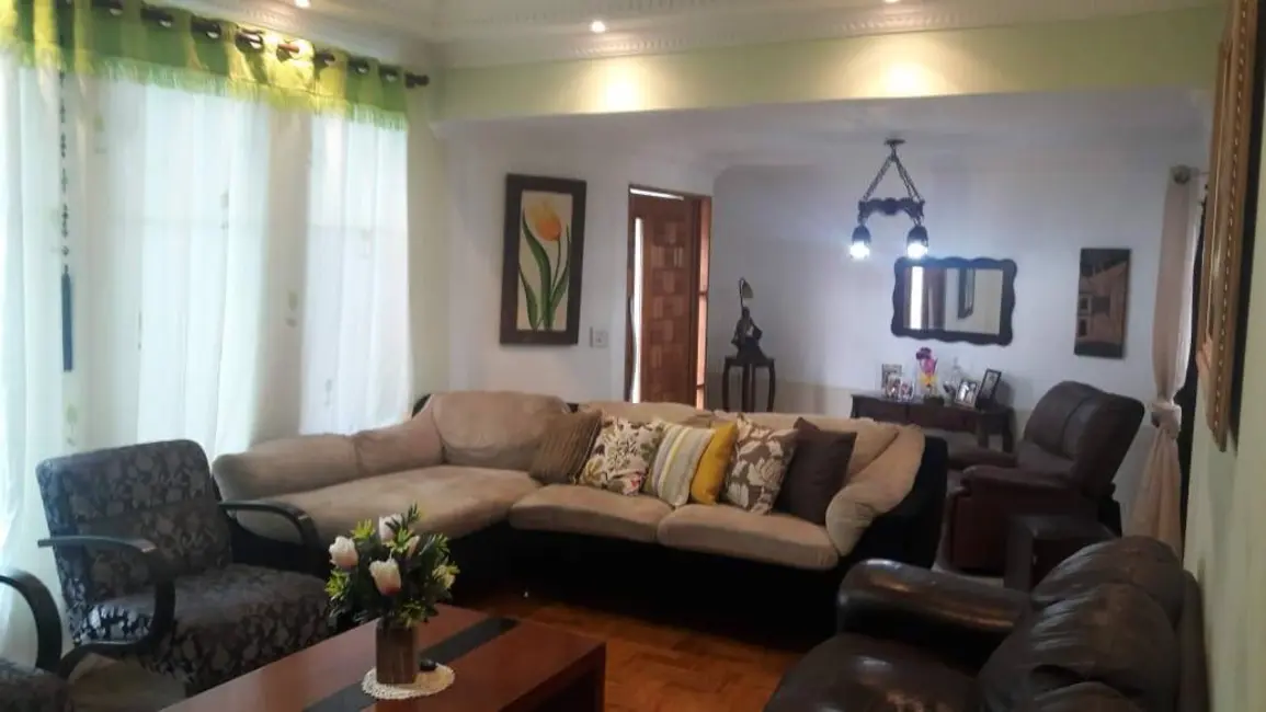 Foto 2 de Casa com 3 quartos à venda e para alugar, 257m2 em Adalgisa, Osasco - SP