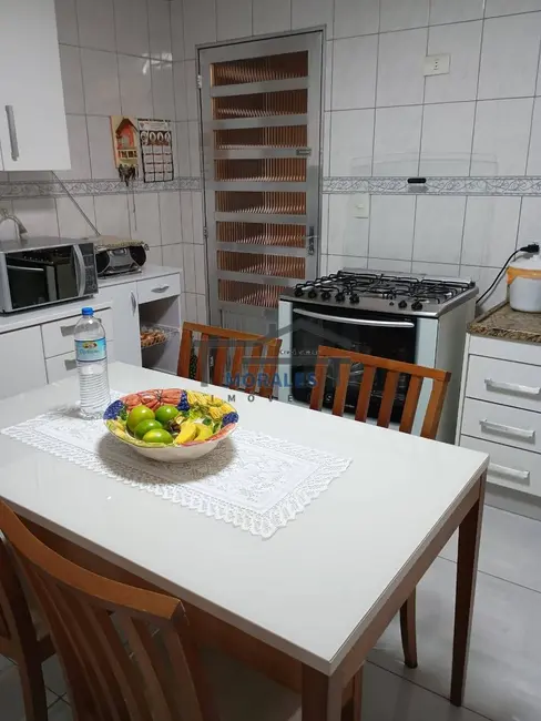 Casa com 3 quartos à venda, 144m2 em Pestana, Osasco - SP - imagem 8 Foto 8 de Casa com 3 quartos à venda, 144m2 em Pestana, Osasco - SP
