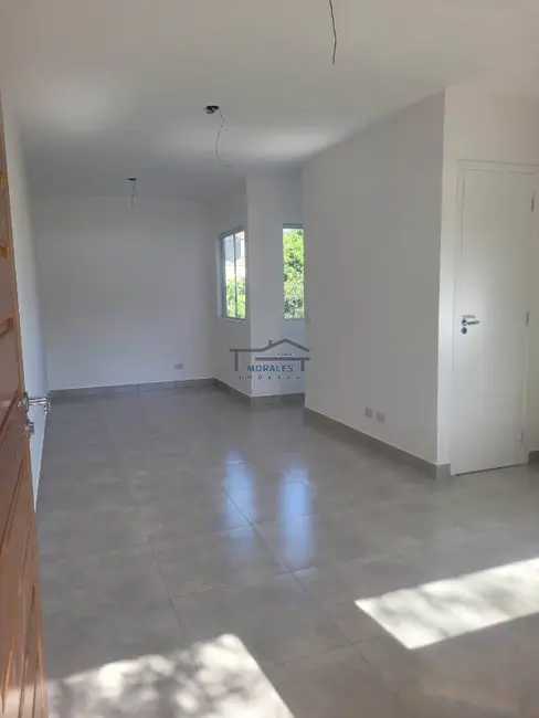 Casa com 1 quarto à venda, 26m2 em Carapicuiba - SP - imagem 3 Foto 3 de Casa com 1 quarto à venda, 26m2 em Carapicuiba - SP