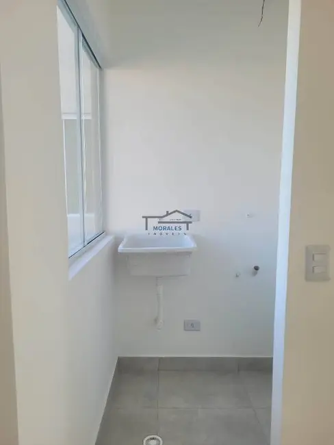 Casa com 1 quarto à venda, 26m2 em Carapicuiba - SP - imagem 6 Foto 6 de Casa com 1 quarto à venda, 26m2 em Carapicuiba - SP