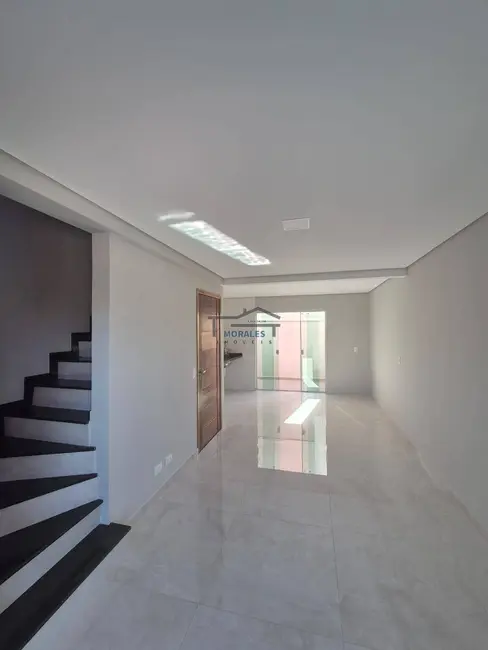 Foto 1 de Sobrado com 2 quartos à venda, 70m2 em Bela Vista, Osasco - SP