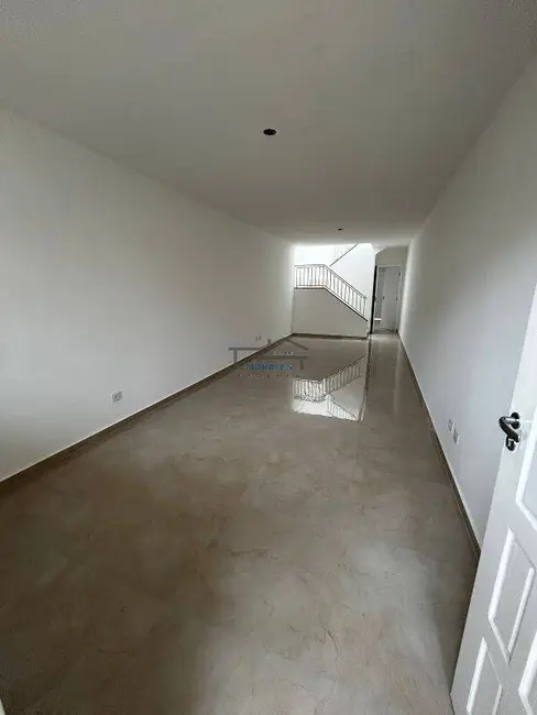 Foto 3 de Sobrado com 3 quartos à venda, 140m2 em Jardim Ester Yolanda, São Paulo - SP