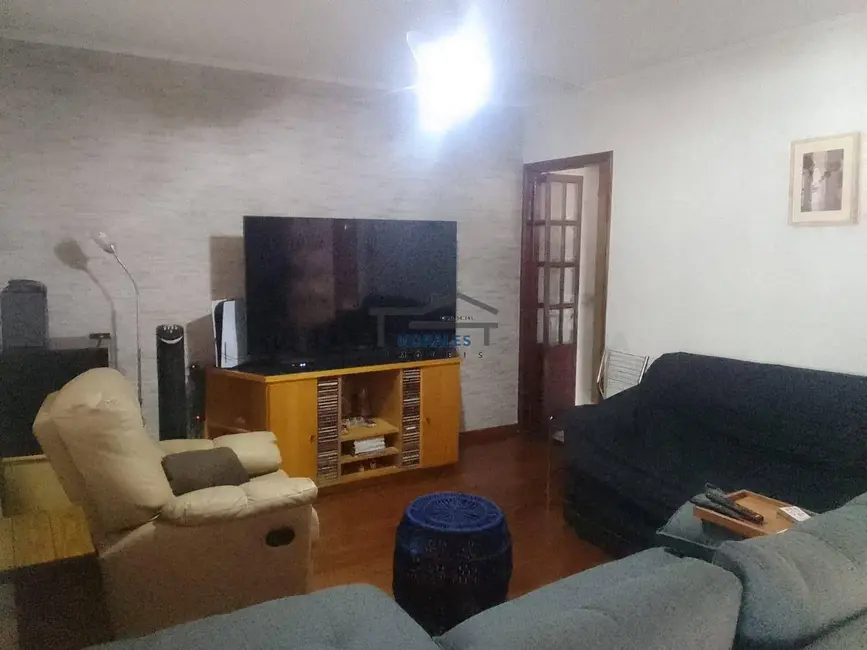 Foto 2 de Sobrado com 3 quartos à venda, 180m2 em Pestana, Osasco - SP