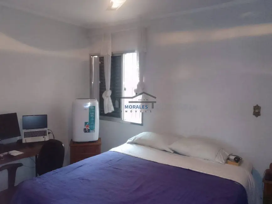 Foto 9 de Sobrado com 3 quartos à venda, 180m2 em Pestana, Osasco - SP