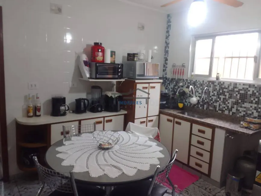 Foto 4 de Sobrado com 3 quartos à venda, 180m2 em Pestana, Osasco - SP