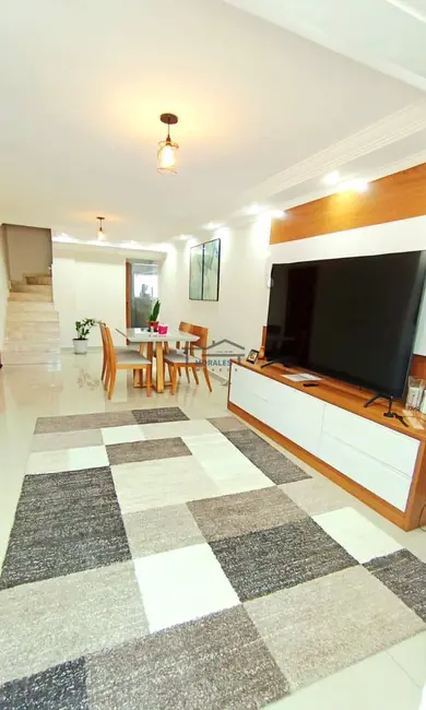 Foto 1 de Casa com 3 quartos à venda, 228m2 em Cidade das Flores, Osasco - SP