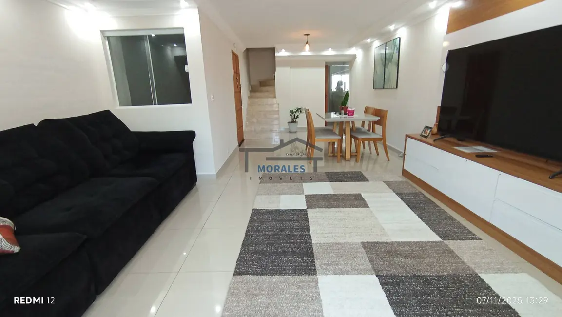 Foto 2 de Casa com 3 quartos à venda, 228m2 em Cidade das Flores, Osasco - SP