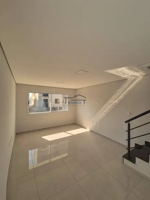 Sobrado com 3 quartos à venda, 140m2 em Bela Vista, Osasco - SP - imagem 8 Foto 8 de Sobrado com 3 quartos à venda, 140m2 em Bela Vista, Osasco - SP