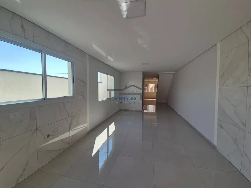 Sobrado com 3 quartos à venda, 140m2 em Bela Vista, Osasco - SP - imagem 3 Foto 3 de Sobrado com 3 quartos à venda, 140m2 em Bela Vista, Osasco - SP