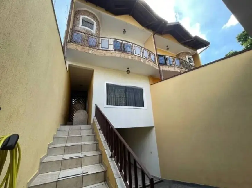 Foto 1 de Sobrado com 4 quartos à venda, 333m2 em Jardim das Flores, Osasco - SP