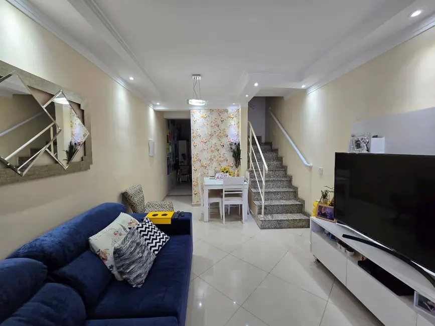 Casa de Condomínio com 2 quartos à venda, 114m2 em Quitaúna, Osasco - SP - imagem 3 Foto 3 de Casa de Condomínio com 2 quartos à venda, 114m2 em Quitaúna, Osasco - SP