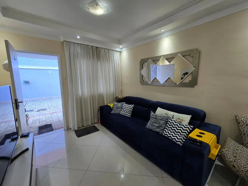 Casa de Condomínio com 2 quartos à venda, 114m2 em Quitaúna, Osasco - SP - imagem 4 Foto 4 de Casa de Condomínio com 2 quartos à venda, 114m2 em Quitaúna, Osasco - SP