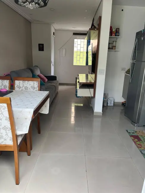 Casa de Condomínio com 2 quartos à venda, 67m2 em Quitaúna, Osasco - SP - imagem 3 Foto 3 de Casa de Condomínio com 2 quartos à venda, 67m2 em Quitaúna, Osasco - SP