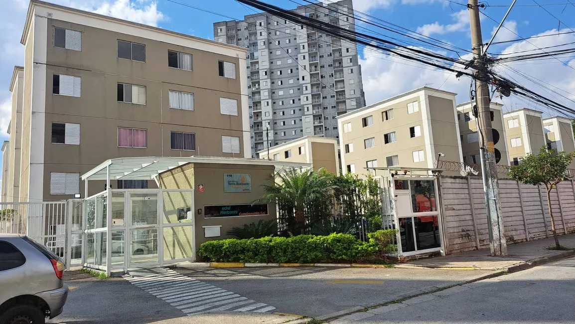 Foto 1 de Apartamento com 2 quartos à venda, 40m2 em São Pedro, Osasco - SP