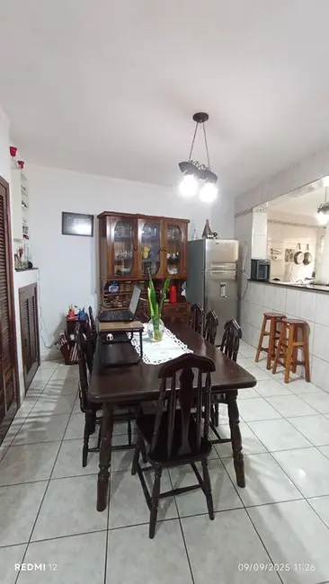 Sobrado com 3 quartos à venda, 150m2 em Vila Campesina, Osasco - SP - imagem 7 Foto 7 de Sobrado com 3 quartos à venda, 150m2 em Vila Campesina, Osasco - SP