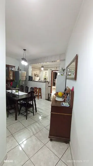 Sobrado com 3 quartos à venda, 150m2 em Vila Campesina, Osasco - SP - imagem 8 Foto 8 de Sobrado com 3 quartos à venda, 150m2 em Vila Campesina, Osasco - SP
