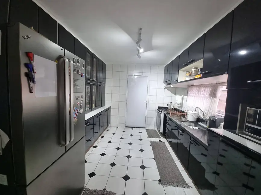 Foto 1 de Sobrado com 3 quartos à venda, 130m2 em Jardim das Flores, Osasco - SP