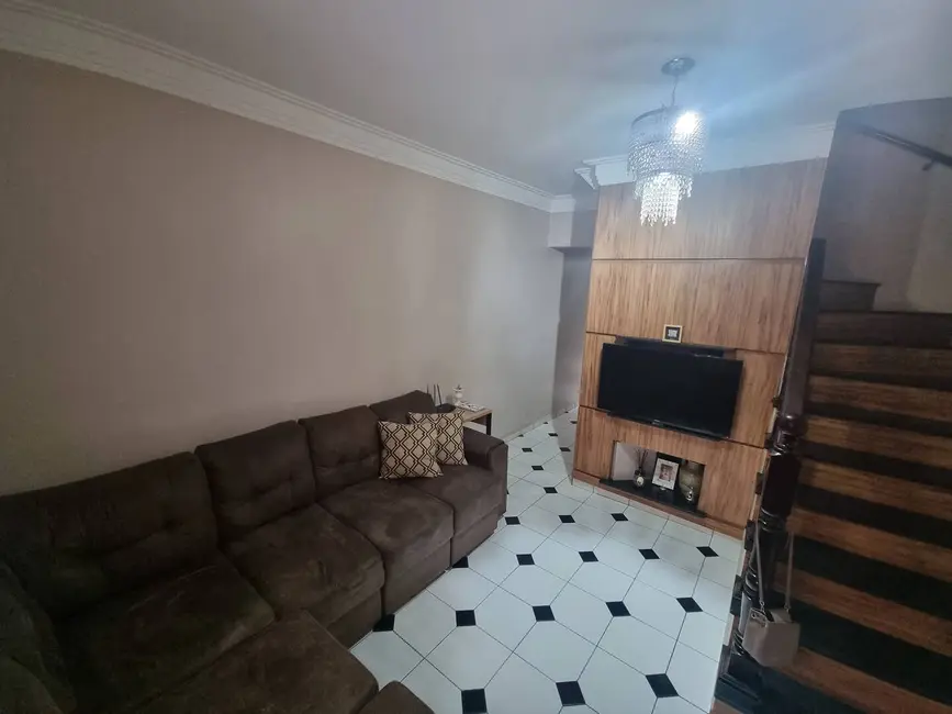 Foto 2 de Sobrado com 3 quartos à venda, 130m2 em Jardim das Flores, Osasco - SP