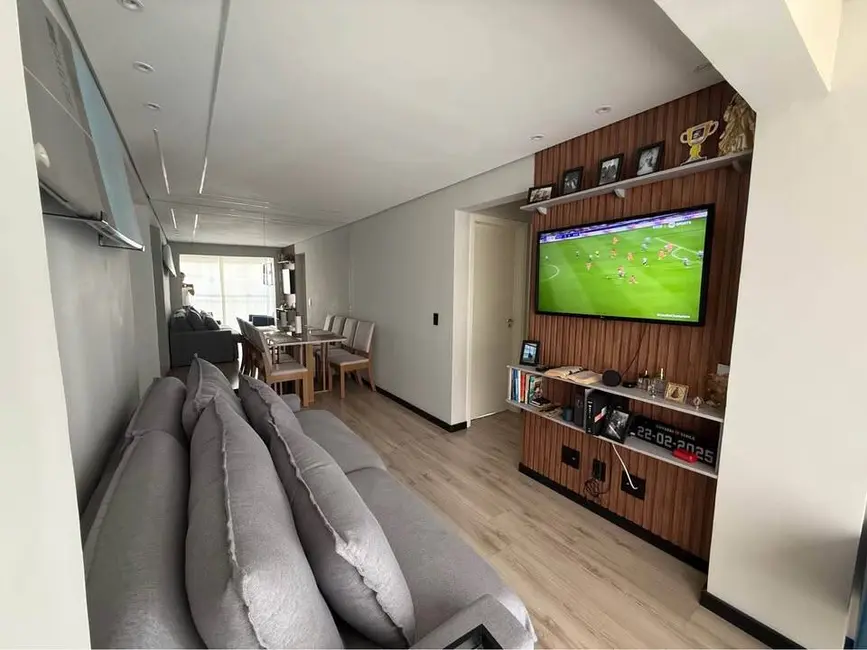 Apartamento com 2 quartos à venda, 50m2 em Jardim Roberto, Osasco - SP - imagem 3 Foto 3 de Apartamento com 2 quartos à venda, 50m2 em Jardim Roberto, Osasco - SP