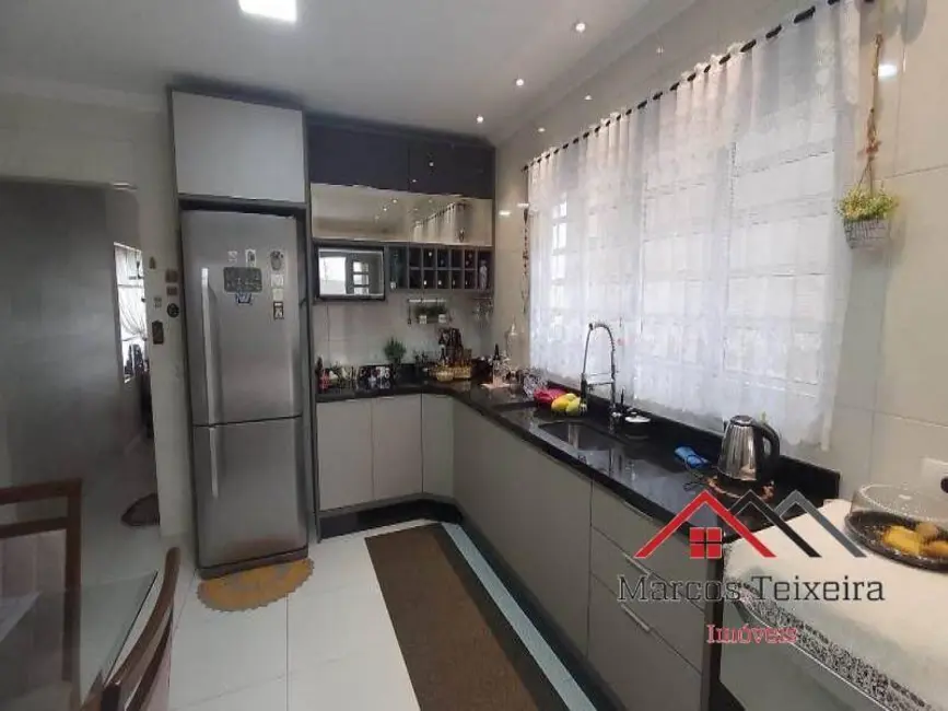 Foto 2 de Casa com 3 quartos à venda, 140m2 em Osasco - SP