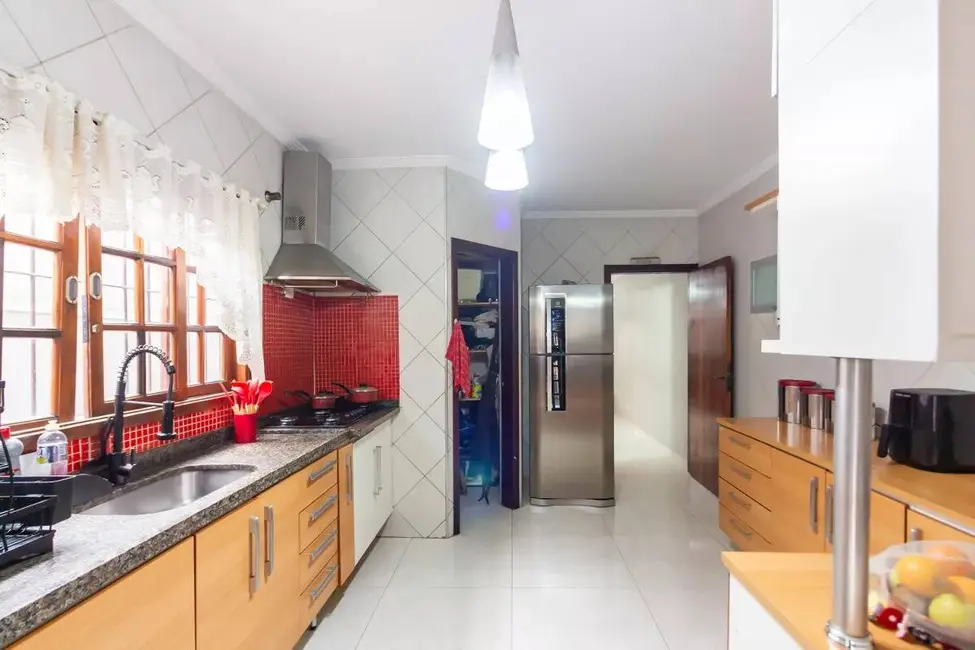 Foto 7 de Sobrado com 3 quartos à venda, 170m2 em Cipava, Osasco - SP