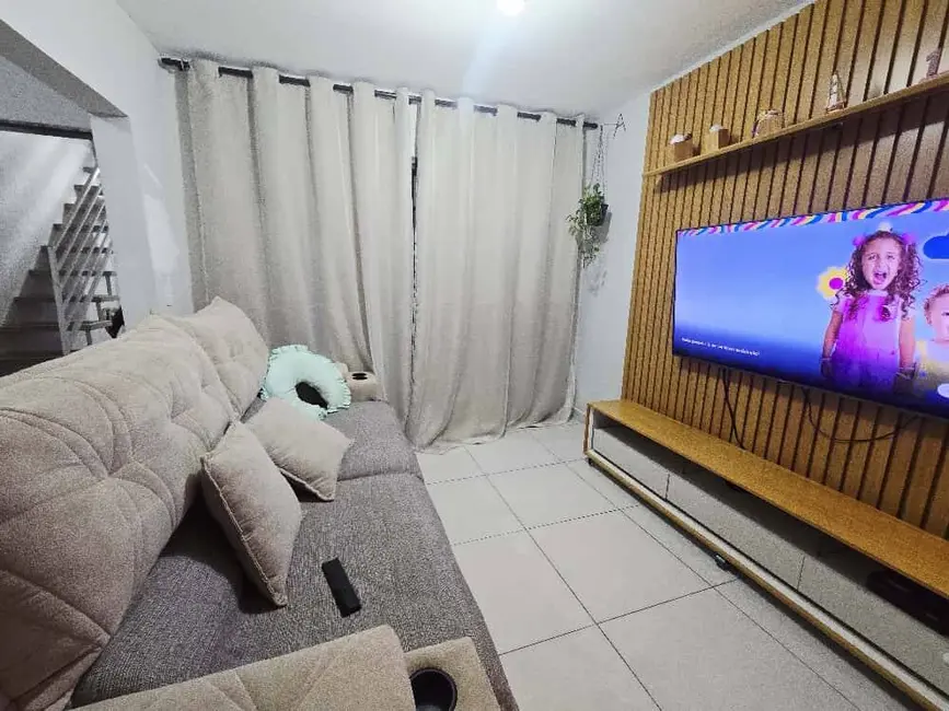 Foto 1 de Sobrado com 3 quartos à venda, 146m2 em Metalúrgicos, Osasco - SP