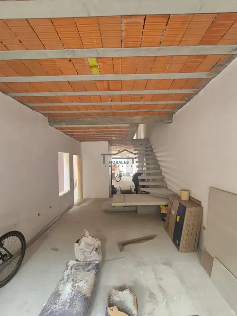 Foto 2 de Sobrado com 3 quartos à venda, 190m2 em Bela Vista, Osasco - SP