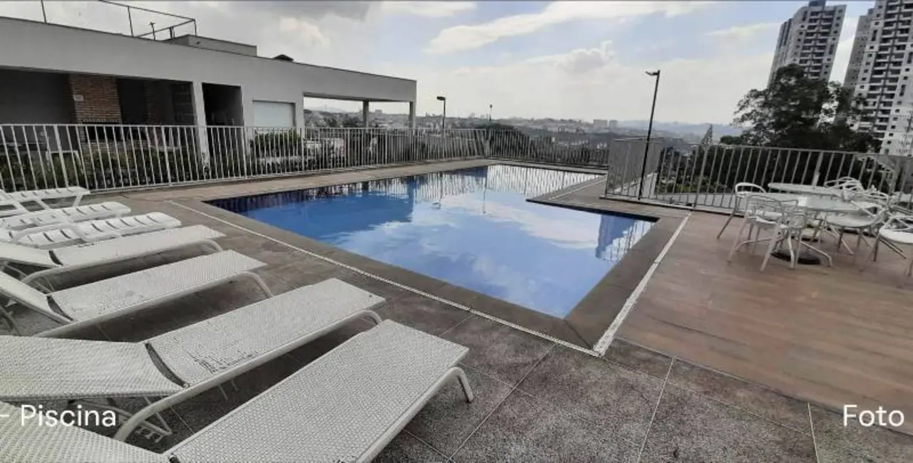 Foto 2 de Apartamento com 2 quartos à venda, 49m2 em São Pedro, Osasco - SP