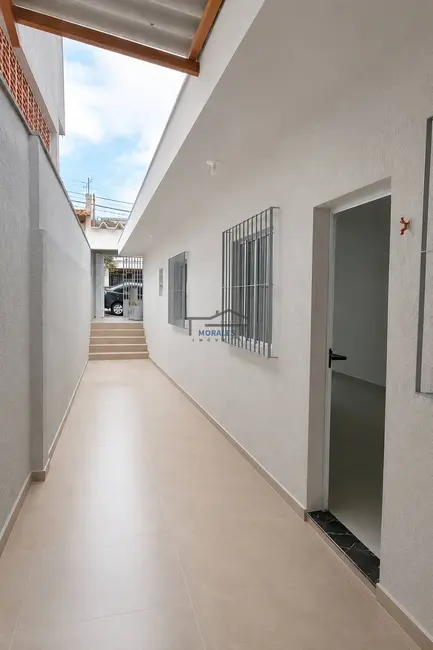 Foto 2 de Casa com 2 quartos à venda, 90m2 em Jaguaribe, Osasco - SP