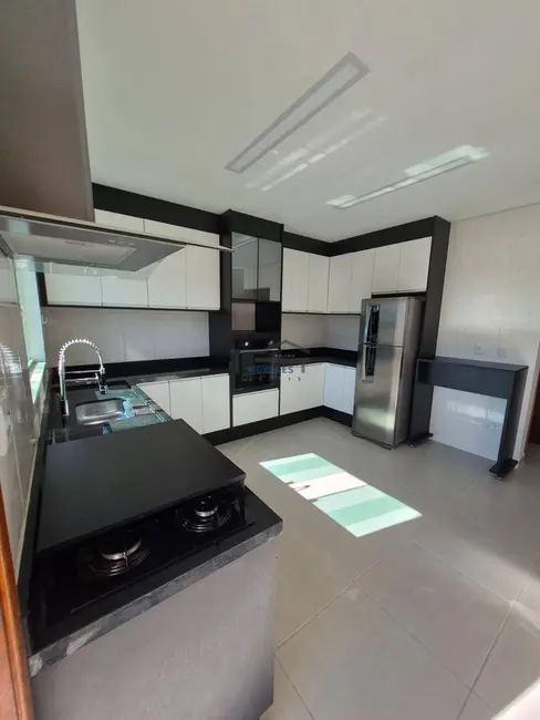 Foto 1 de Sobrado com 2 quartos à venda, 100m2 em Osasco - SP