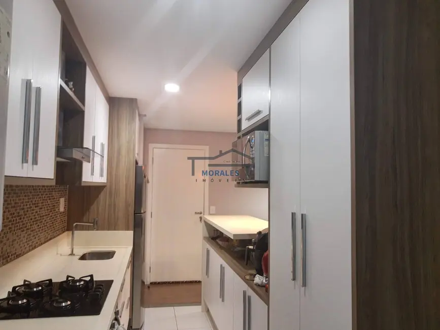Foto 7 de Apartamento com 2 quartos à venda, 58m2 em Vila Santa Terezinha, Carapicuiba - SP
