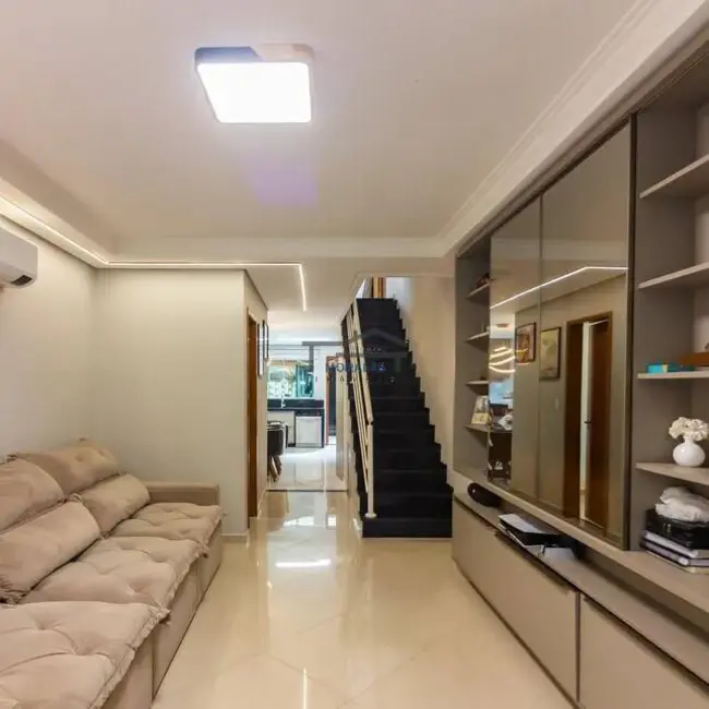 Foto 1 de Sobrado com 3 quartos à venda, 120m2 em Cipava, Osasco - SP