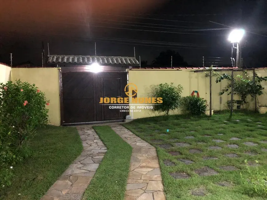 Foto 7 de Casa com 2 quartos à venda, 215m2 em Jardim Britânia, Caraguatatuba - SP
