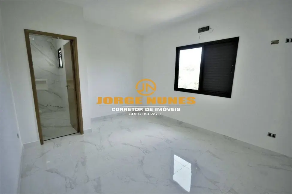 Foto 9 de Casa de Condomínio com 2 quartos à venda, 95m2 em Jardim Capricórnio, Caraguatatuba - SP