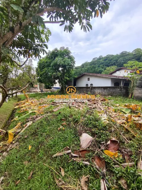 Foto 3 de Terreno / Lote à venda, 252m2 em Massaguaçu, Caraguatatuba - SP
