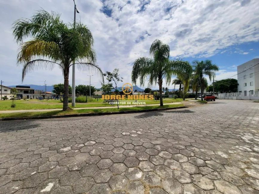 Foto 3 de Terreno / Lote à venda, 379m2 em Pontal de Santa Marina, Caraguatatuba - SP