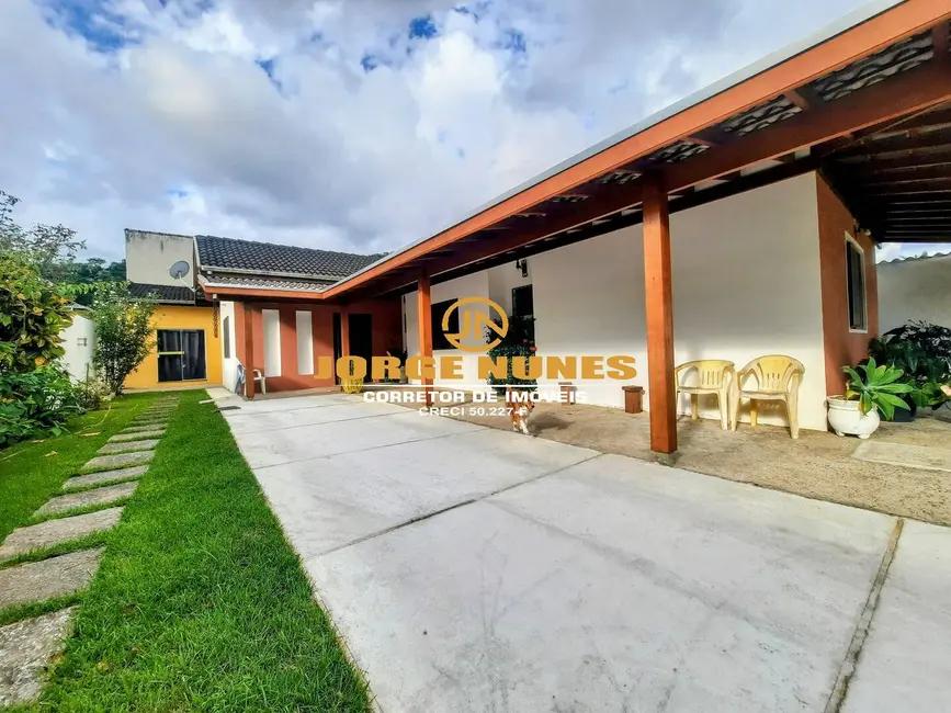 Foto 6 de Casa com 2 quartos à venda, 274m2 em Jardim Califórnia, Caraguatatuba - SP