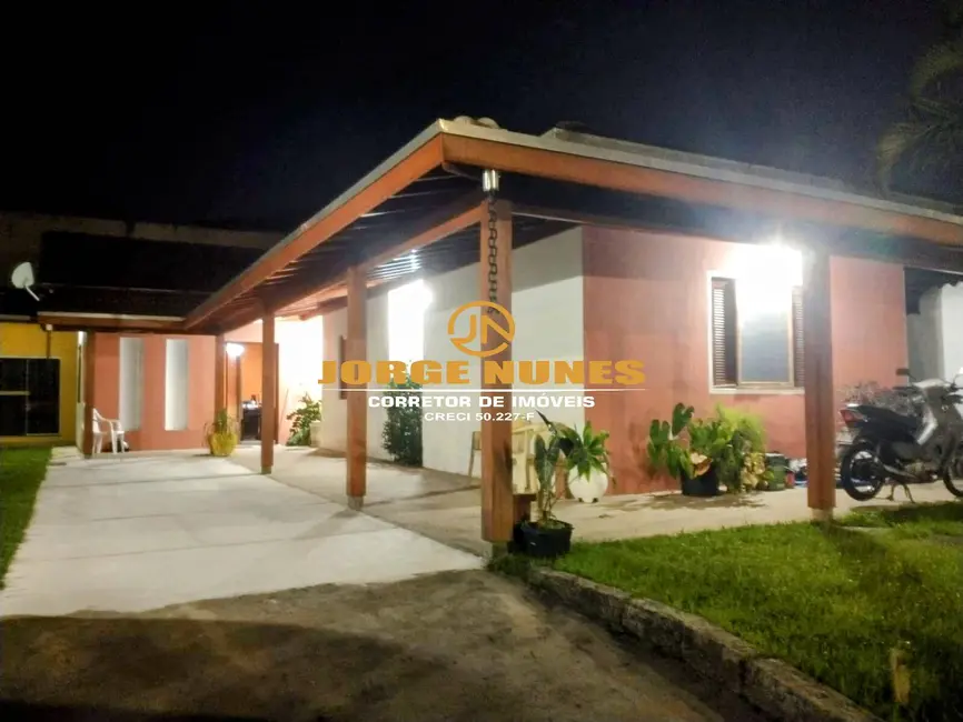 Foto 9 de Casa com 2 quartos à venda, 274m2 em Jardim Califórnia, Caraguatatuba - SP